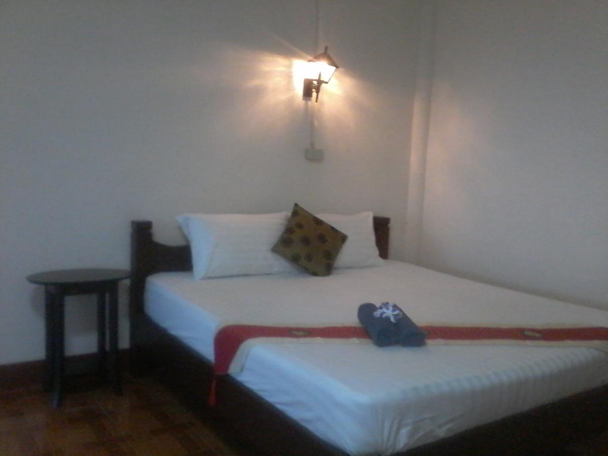 Hotel Bang Son Golden View Baan Khai Exterior foto